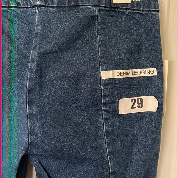 NWT Rock Revolution denim Legging jeans Sz 29 rhinestone studded logo in back - Picture 8 of 12